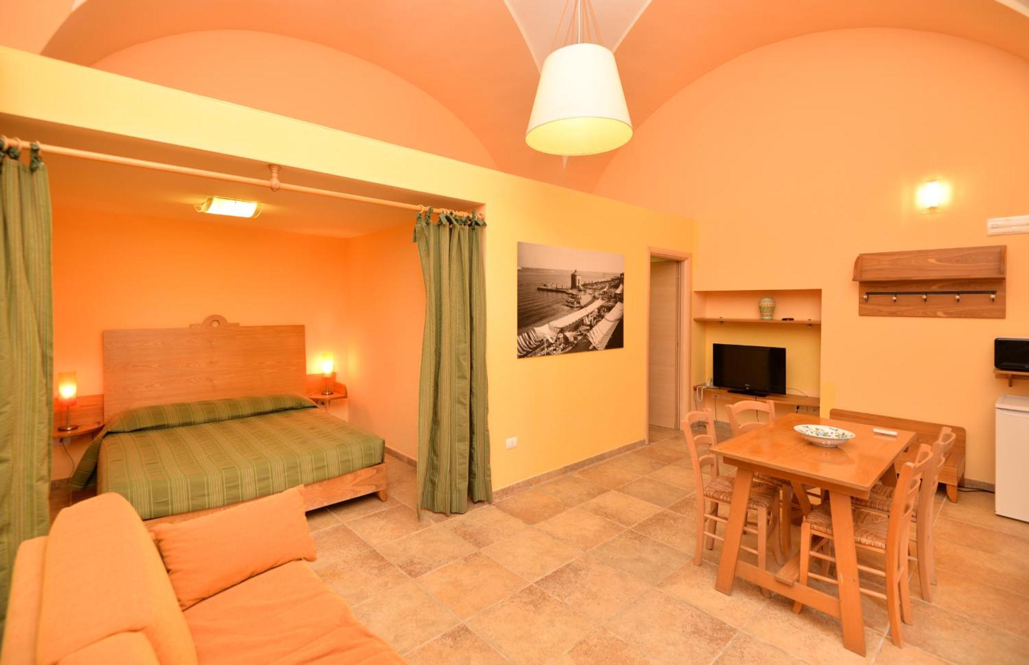 Il Tabacchificio Hotel Gagliano del Capo Exterior photo