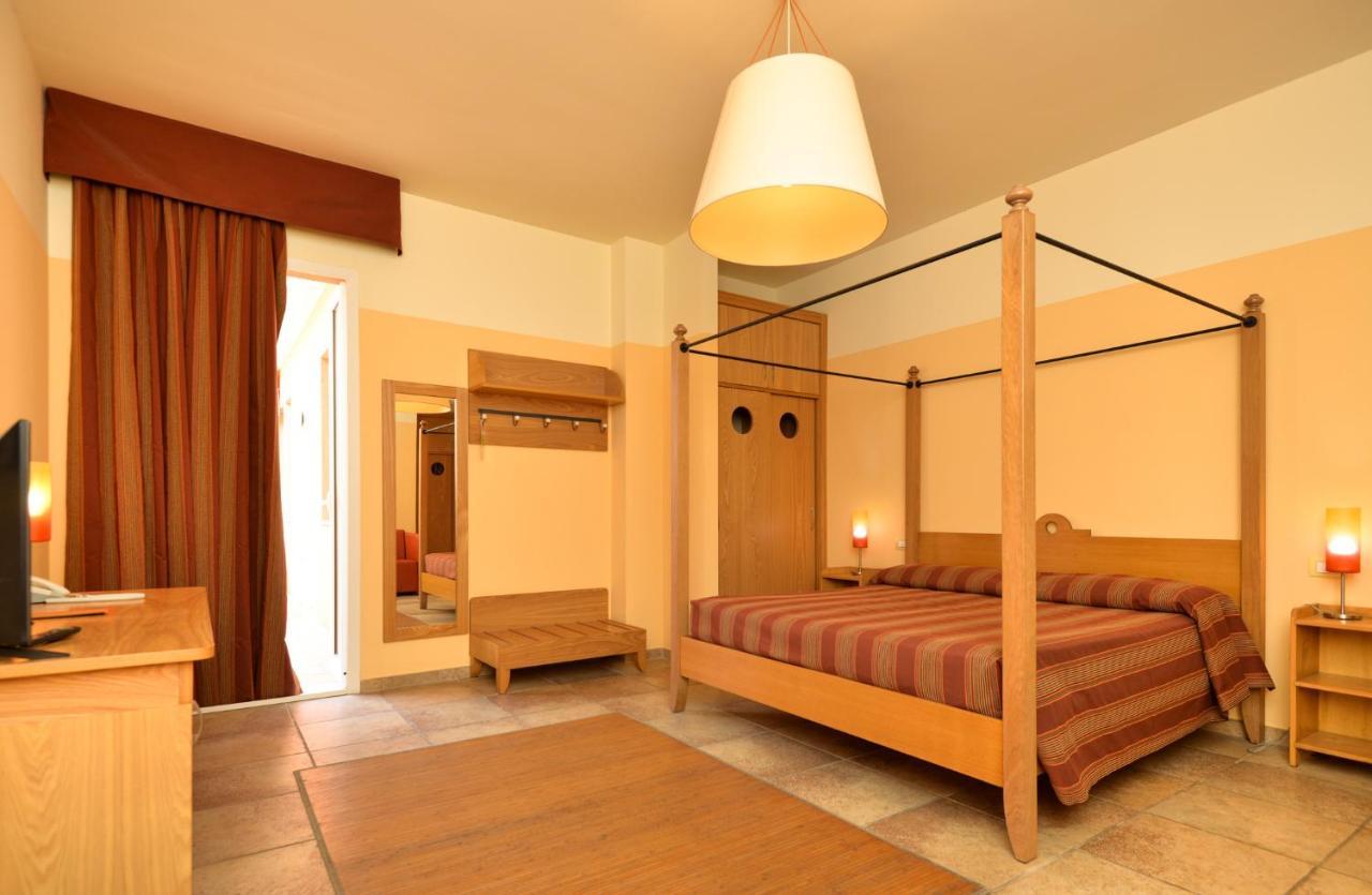 Il Tabacchificio Hotel Gagliano del Capo Exterior photo